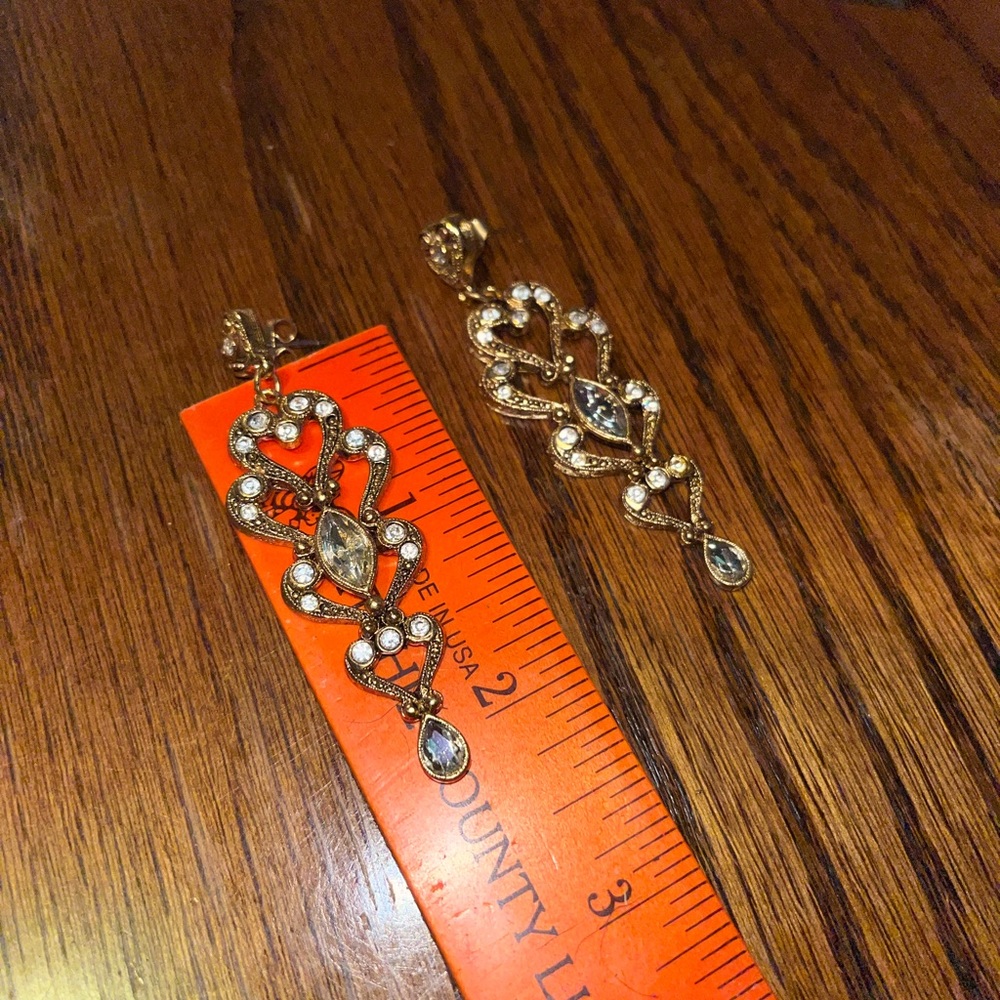 Avon antiqued gold tone chandelier earrings with crystal rhinestones